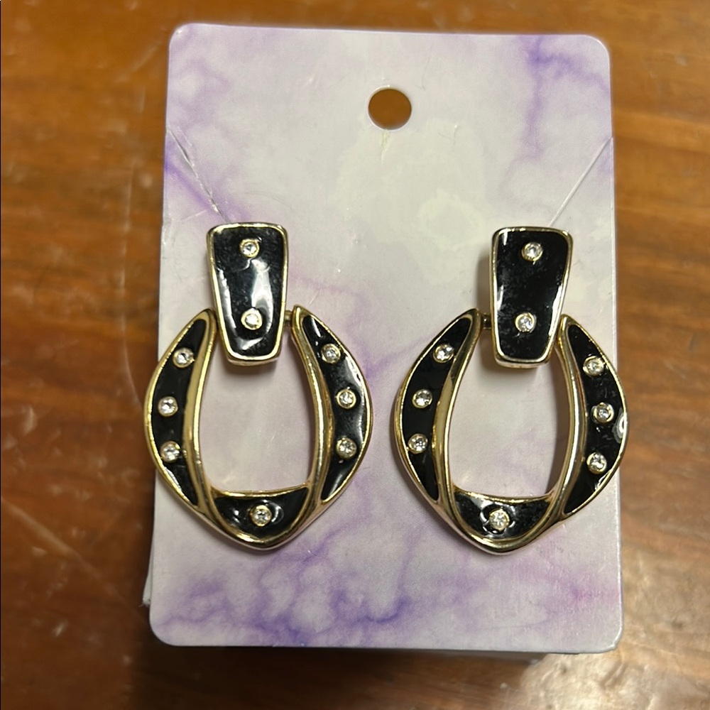 Elegant Black and Gold Earrings NWOT